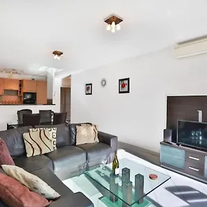 https://luxe-4th-floor-apt-balcony-parking-by-marina-shops.fr-provencehotel.com